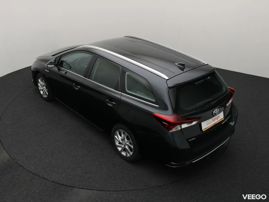 Toyota Auris 1.8 100kW