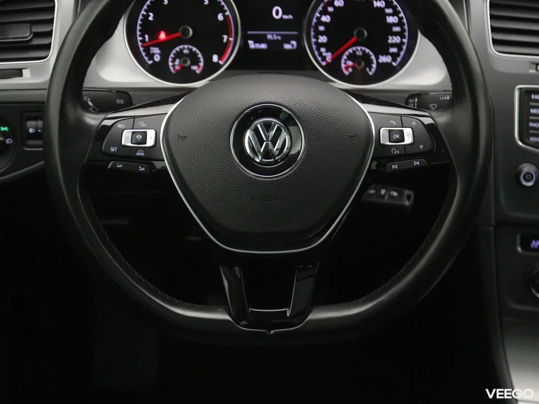 Volkswagen Golf 1.4 90kW