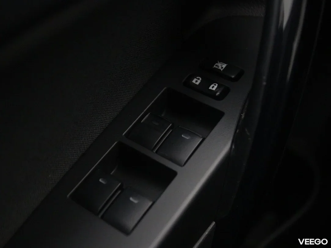 Toyota Auris 1.8 100kW