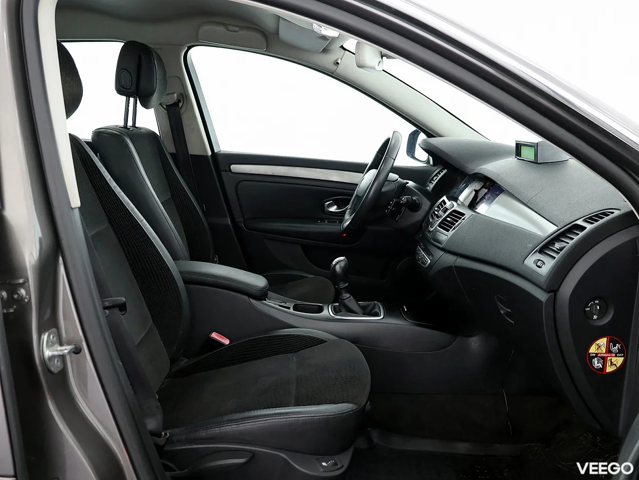 Renault Laguna 2.0 104kW