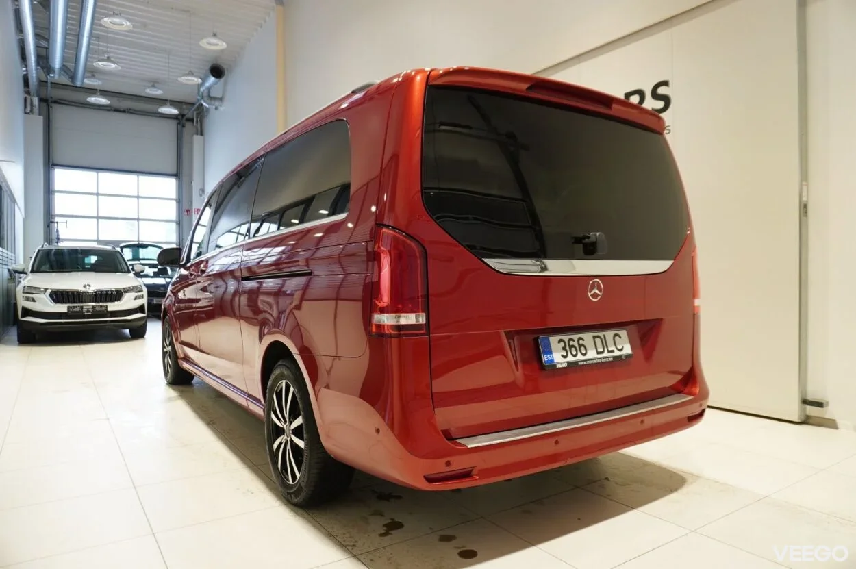 Mercedes-Benz V250 2 140kW