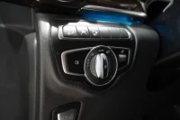 Mercedes-Benz V250 2 140kW thumbnail