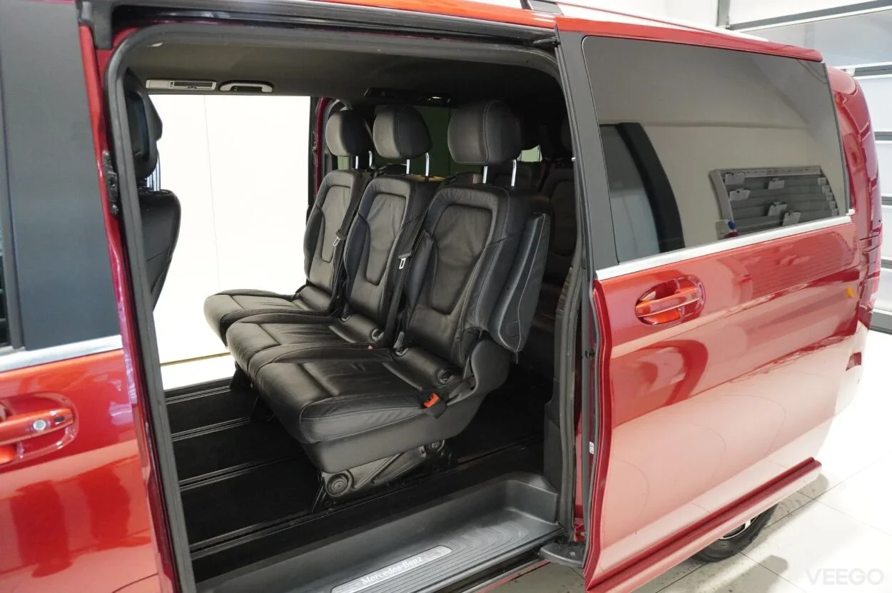 Mercedes-Benz V250 2 140kW