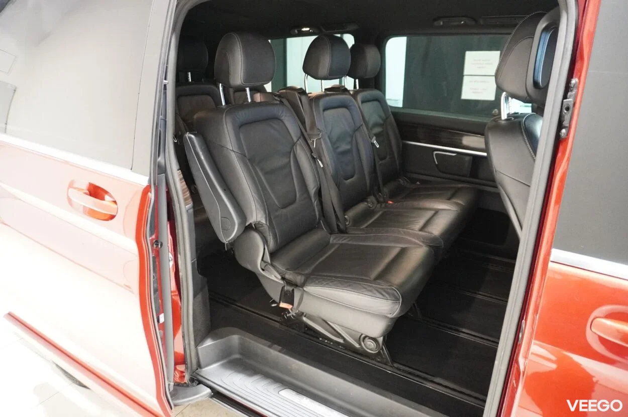 Mercedes-Benz V250 2 140kW