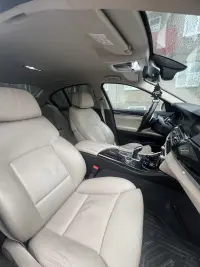 BMW 530 3.0 190kW thumbnail