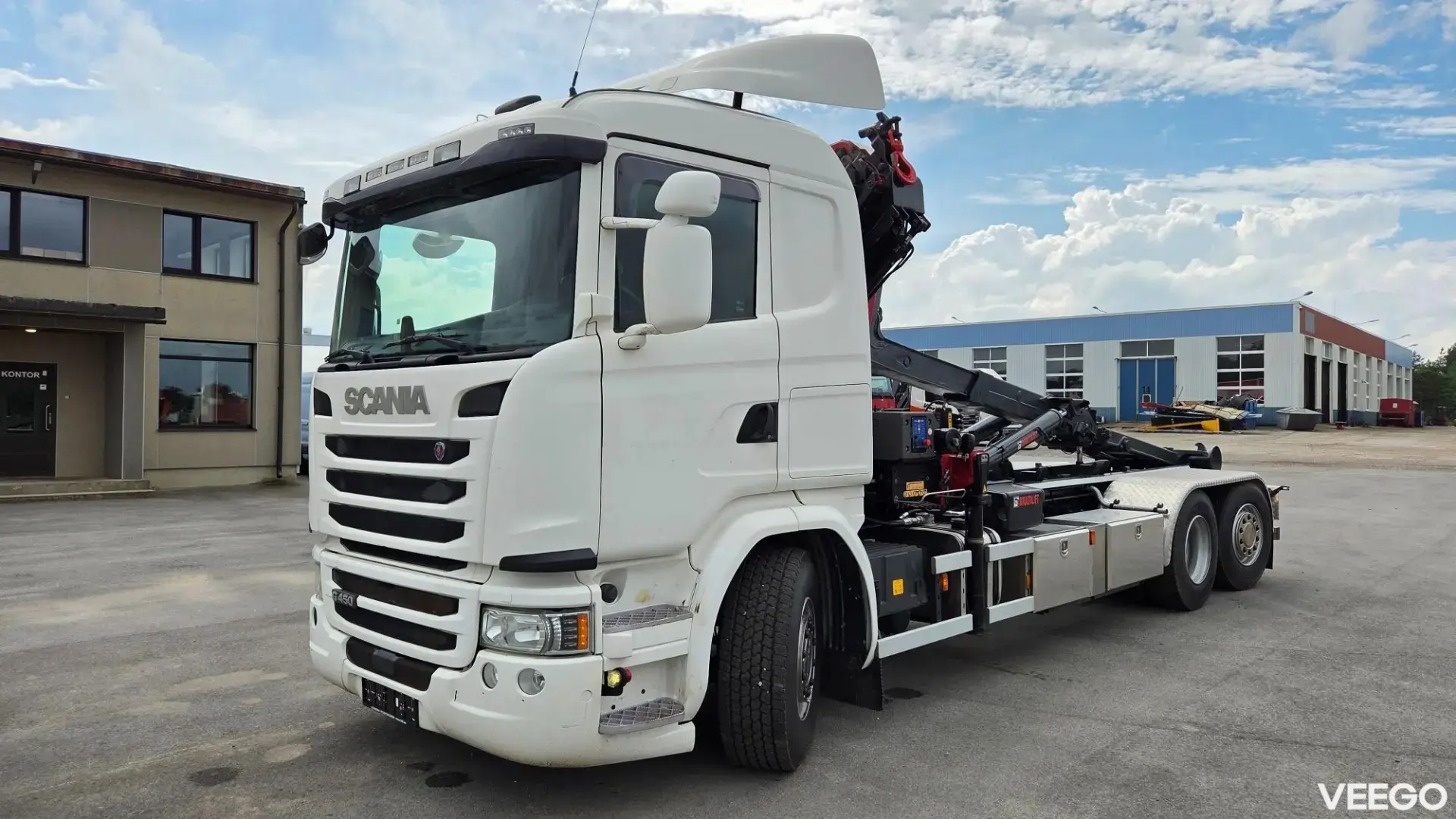 Scania G450 crane 700 hours 331kW