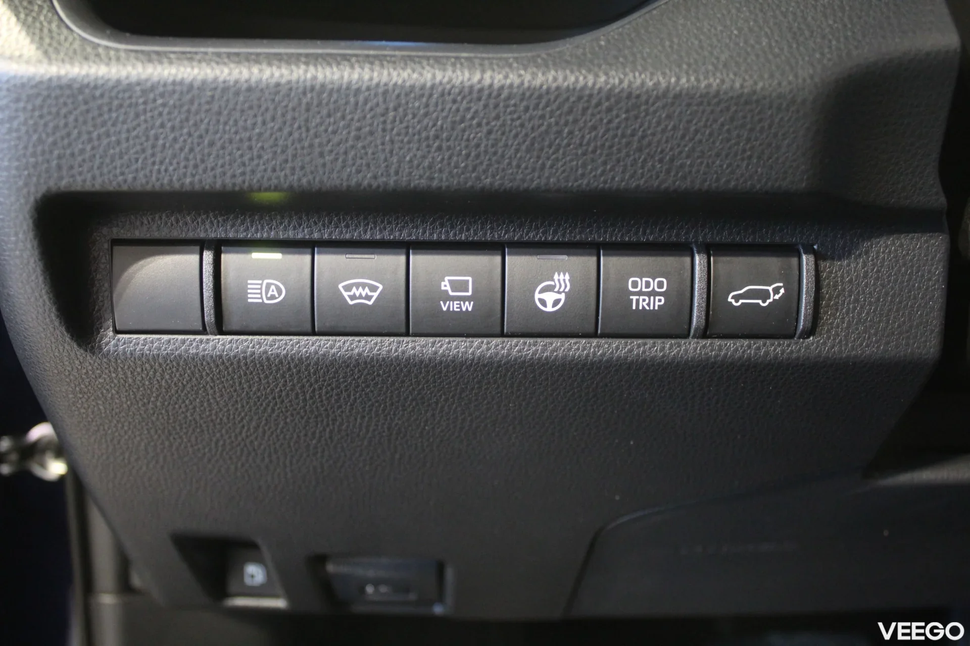 Toyota RAV4 Premium Plus AWD 2.5 131kW