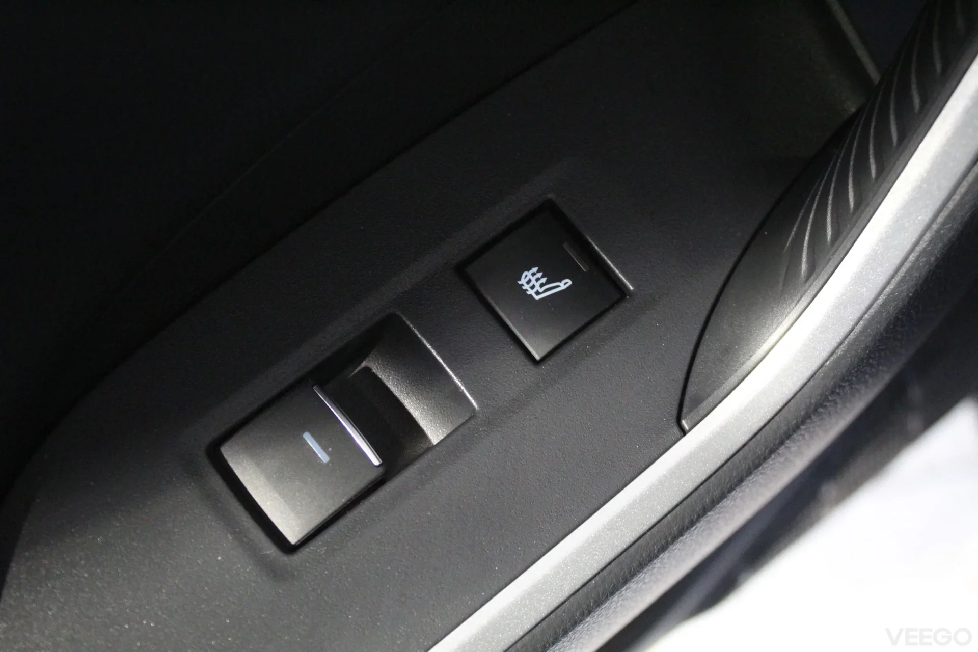 Toyota RAV4 Premium Plus AWD 2.5 131kW