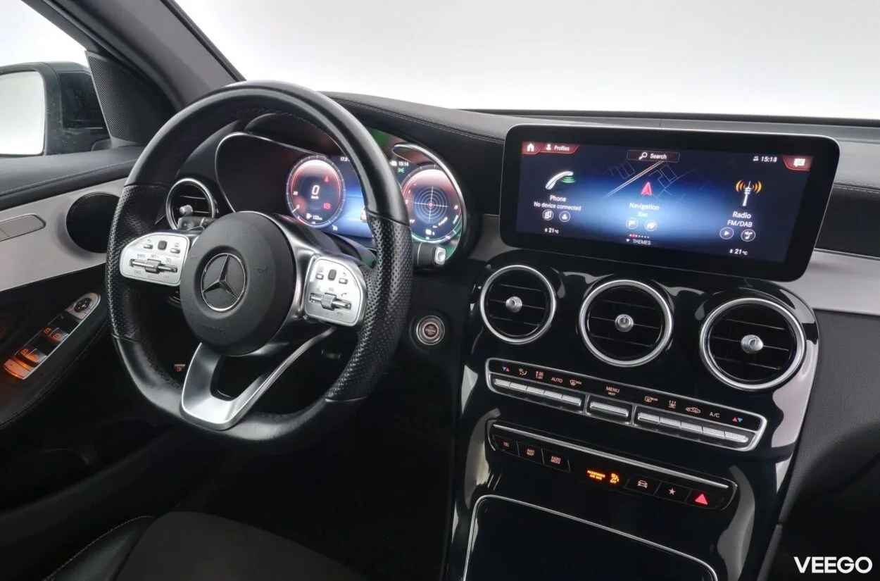 Mercedes-Benz GLC300 e 4MATIC AMG 2 155kW