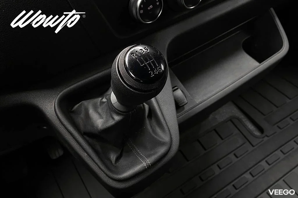 Nissan Interstar Van dCi 150 L3H2 M T 3.5t 3-Sits /Drag/Moms/4.95% 110kW