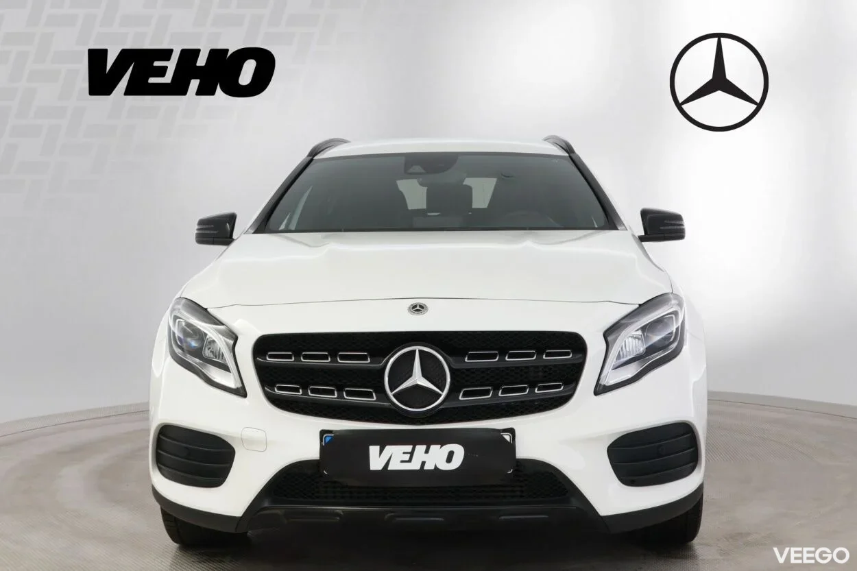 Mercedes-Benz GLA220 4Matic AMG 2 135kW
