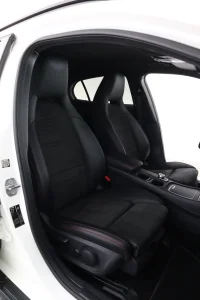 Mercedes-Benz GLA220 4Matic AMG 2 135kW thumbnail