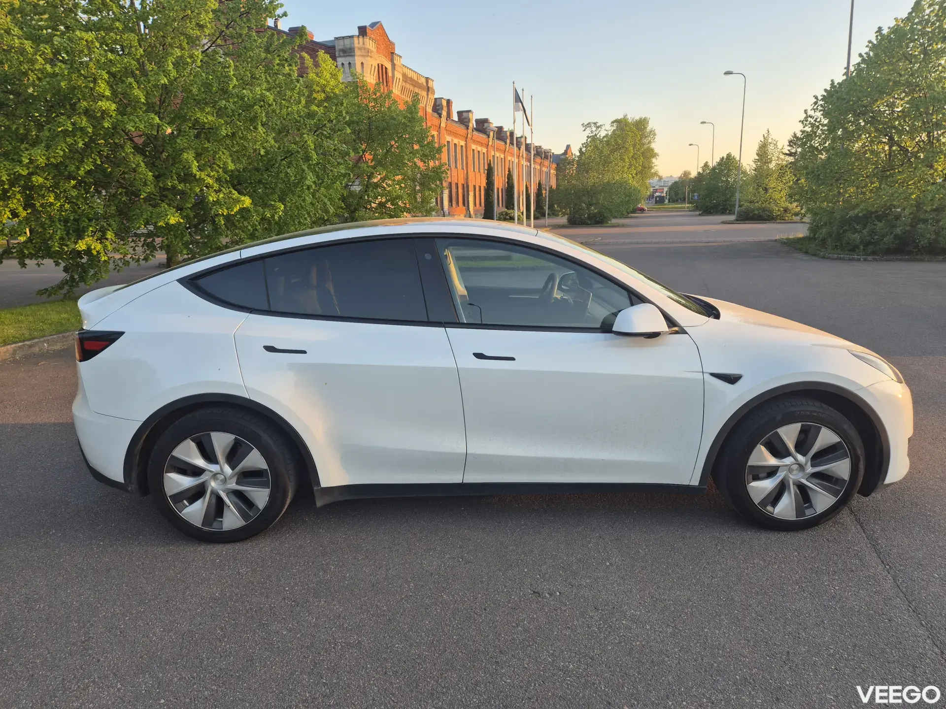 Tesla Model Y 0.0 88kW