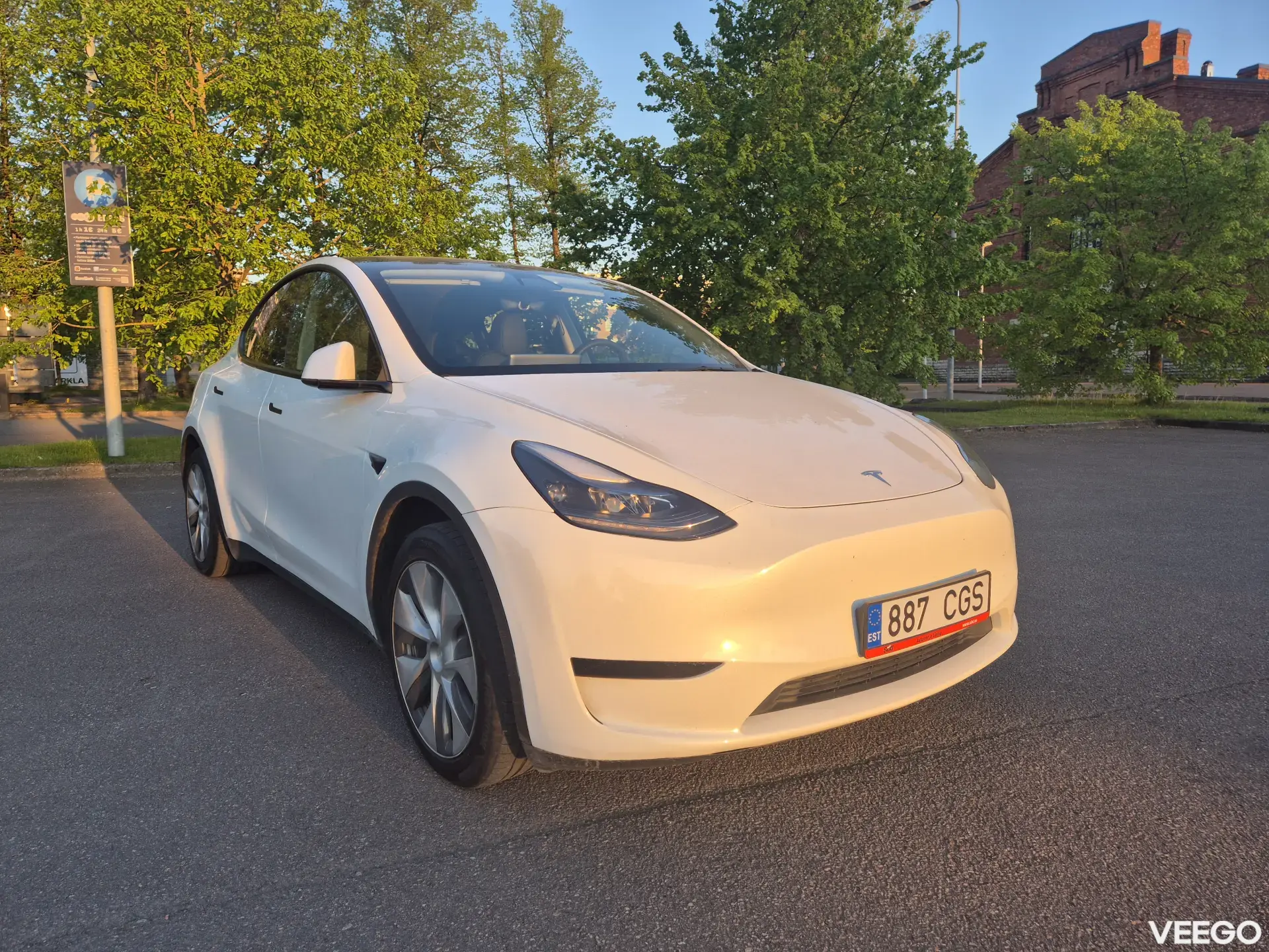 Tesla Model Y 0.0 88kW