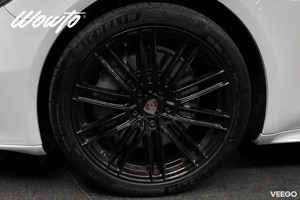 Porsche Panamera 4S Sport Turismo PDK 440HK / Pano /4.95% 324kW