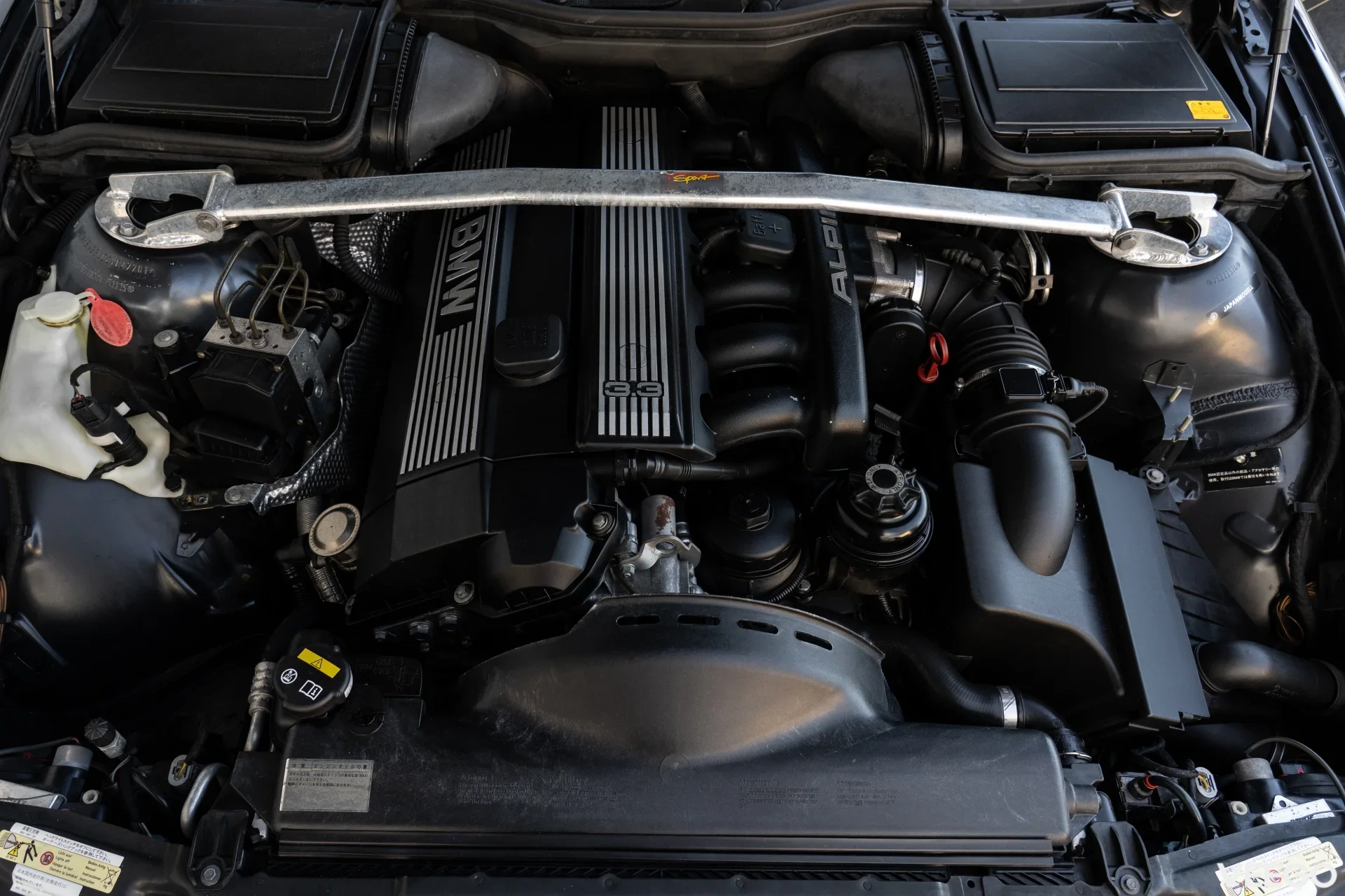 Alpina B10 3.3 3.3 206kW