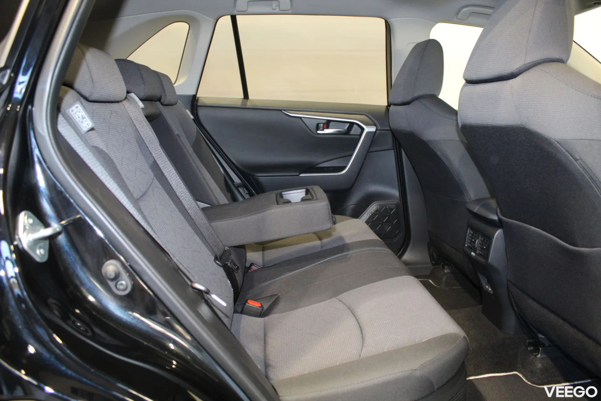 Toyota RAV4 Luxury Limited 2.5 131kW