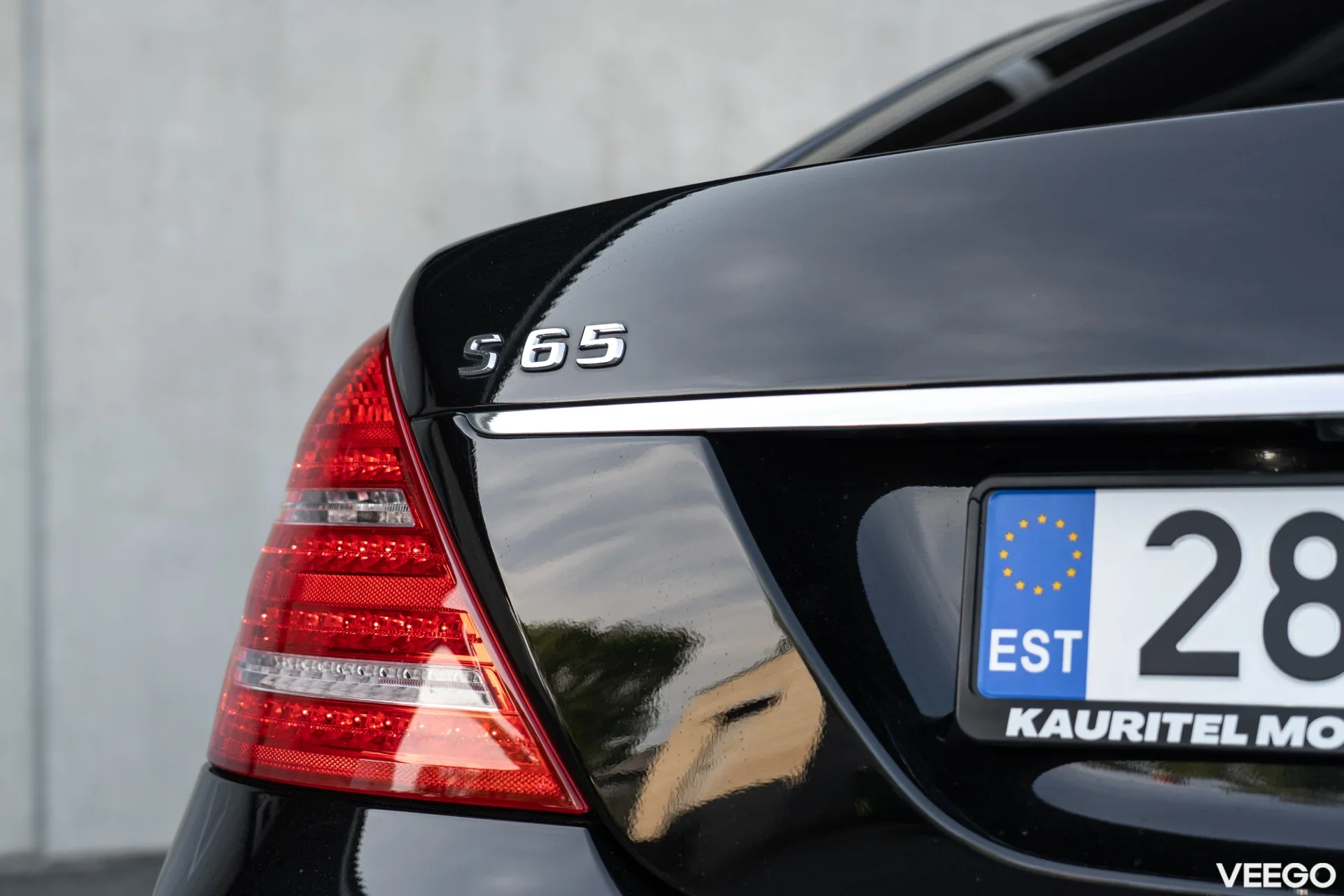 Mercedes-Benz S65 AMG 6.0 450kW