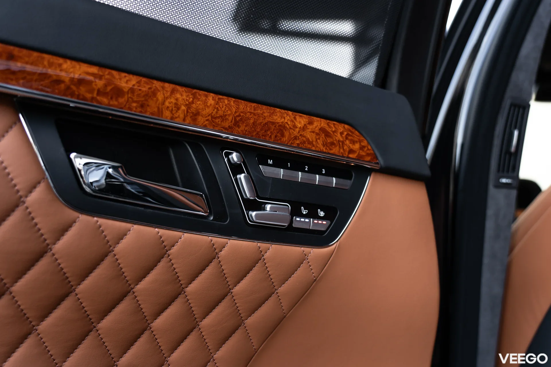 Mercedes-Benz S65 AMG 6.0 450kW