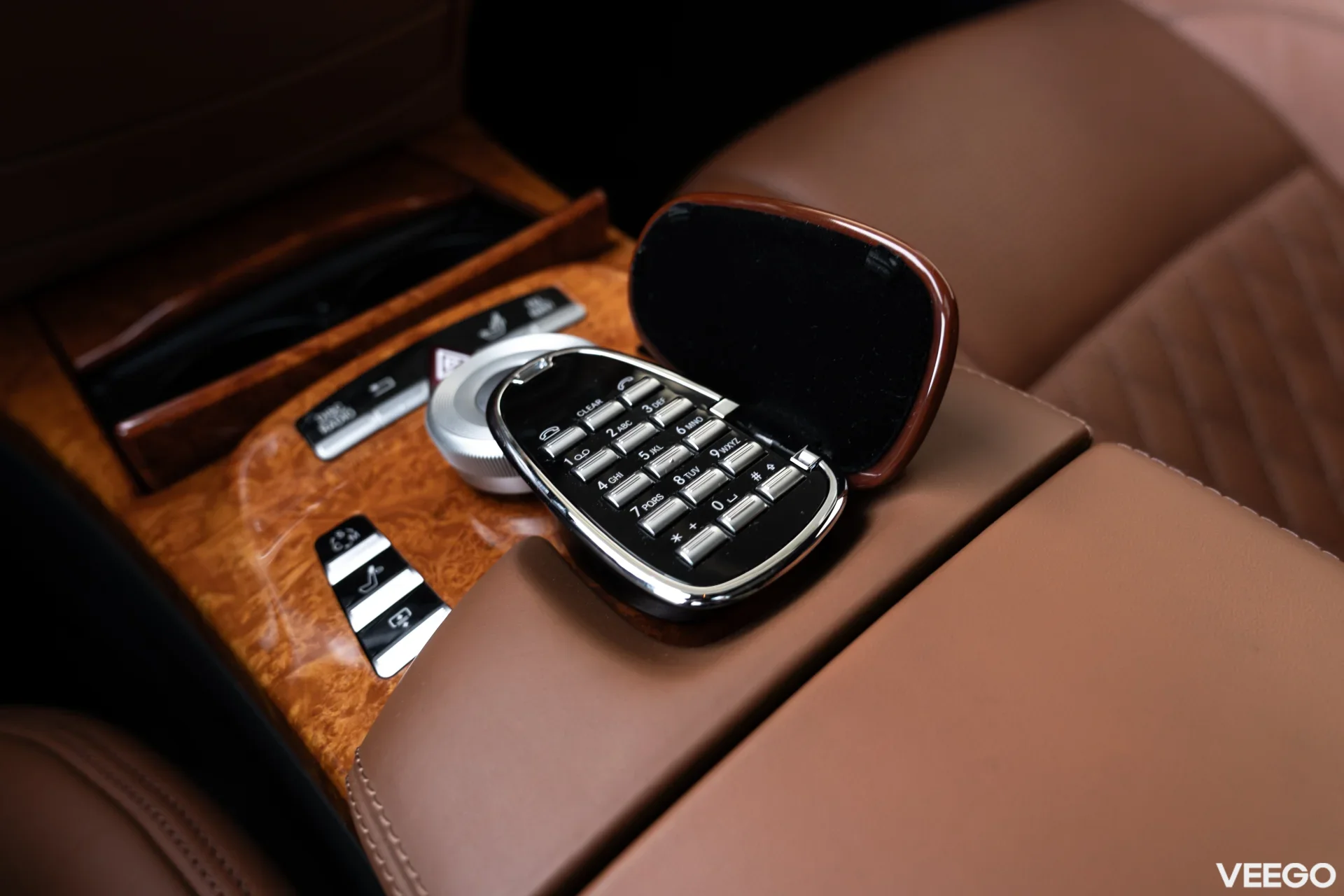 Mercedes-Benz S65 AMG 6.0 450kW