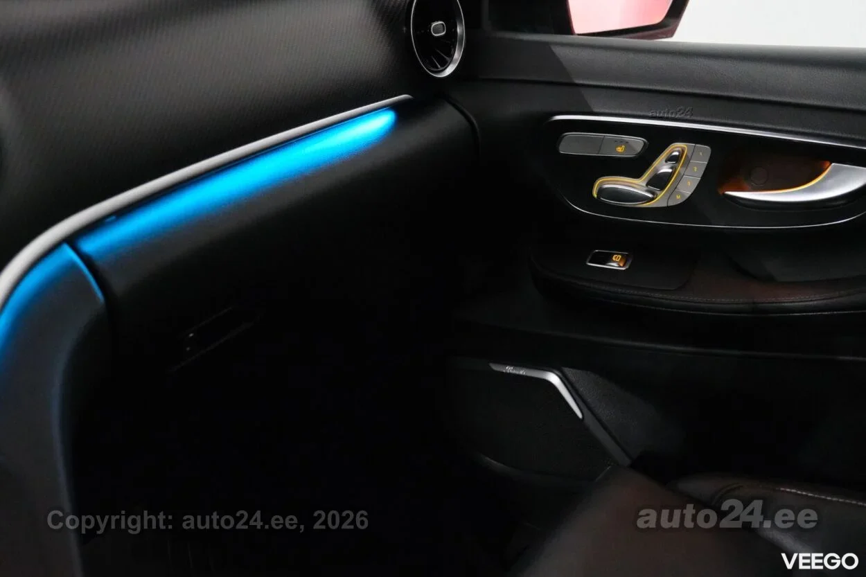 Mercedes-Benz V250 d AMG 4matic Night pakett 2 140kW