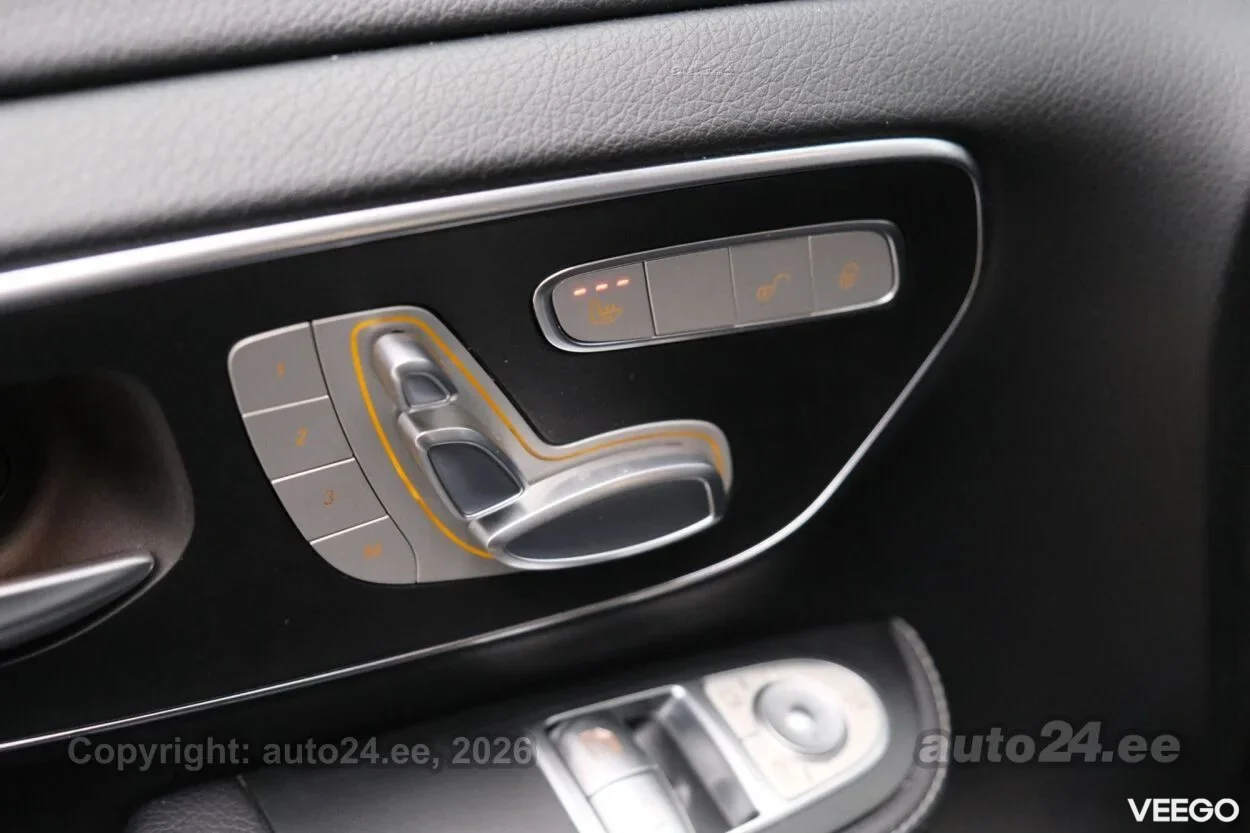 Mercedes-Benz V250 d AMG 4matic Night pakett 2 140kW