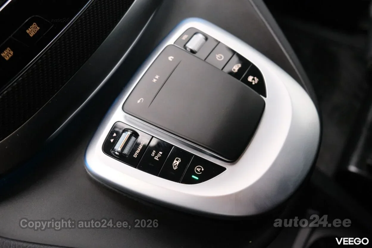 Mercedes-Benz V250 d AMG 4matic Night pakett 2 140kW