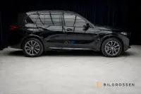 BMW X5 xDrive50e M Sport B&W Panorama HUD Luftfjädring 360kW thumbnail