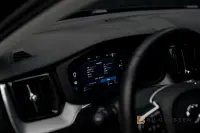 Volvo XC60 Recharge T6 AWD Plus Dark Panorama Drag 257kW thumbnail