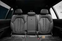 BMW X7 M60i xDrive M Sport Pro Executive SkyLounge B&W 390kW thumbnail