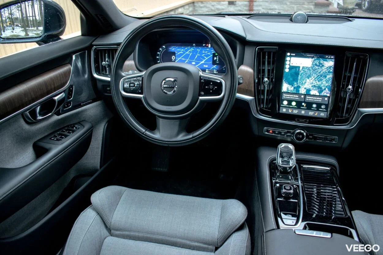 Volvo V90 MY22 T6 PHEV Inscription Intelli PRO Wntr 2 251kW