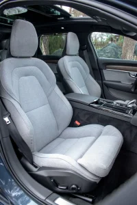 Volvo V90 MY22 T6 PHEV Inscription Intelli PRO Wntr 2 251kW thumbnail