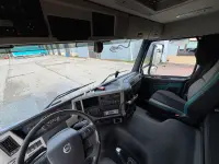 Volvo FM 4x2 + CARRIER 250kW thumbnail