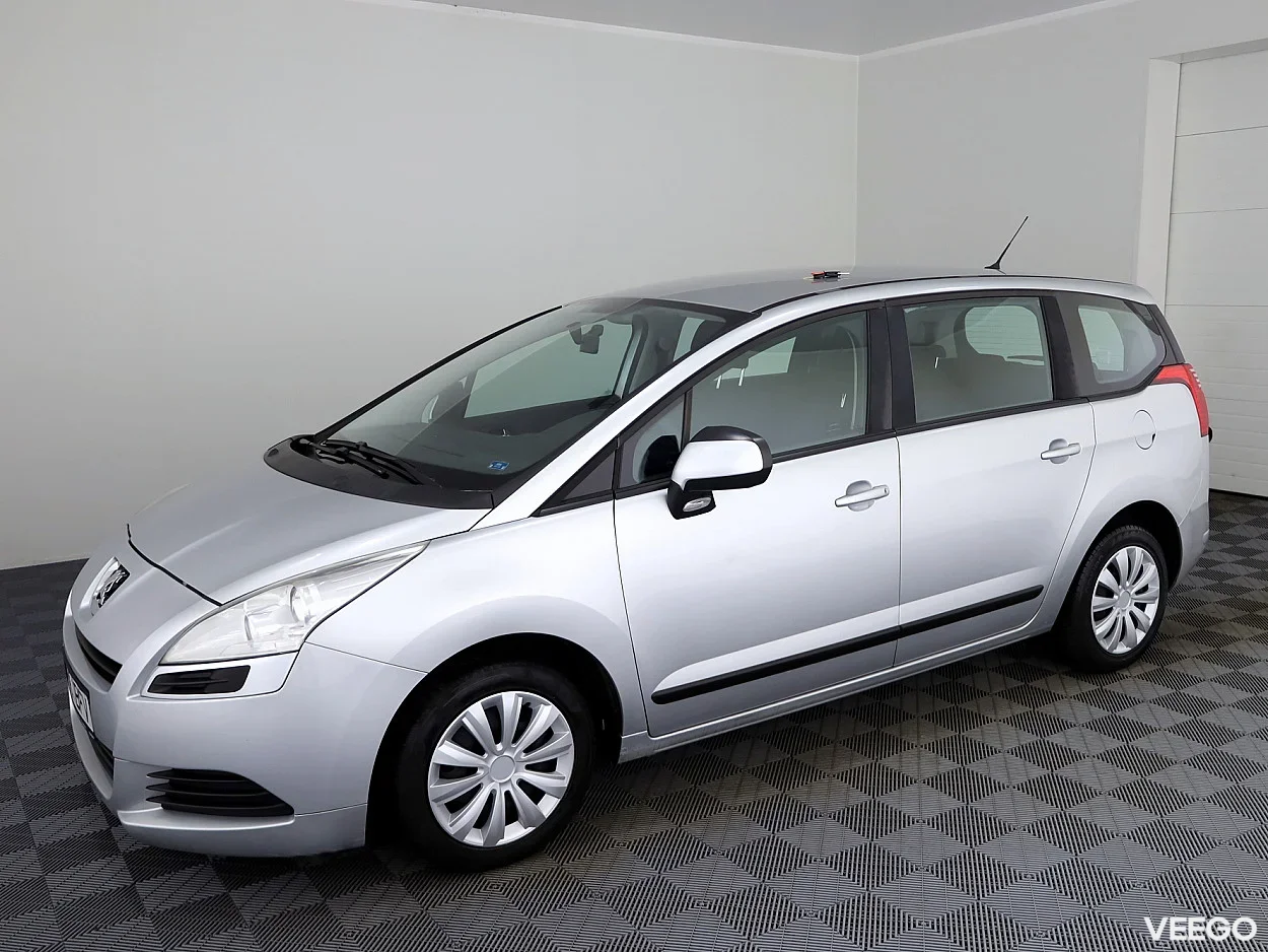 Peugeot 5008 1.6 88kW