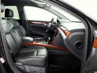 Volkswagen Phaeton 3.2 178kW thumbnail