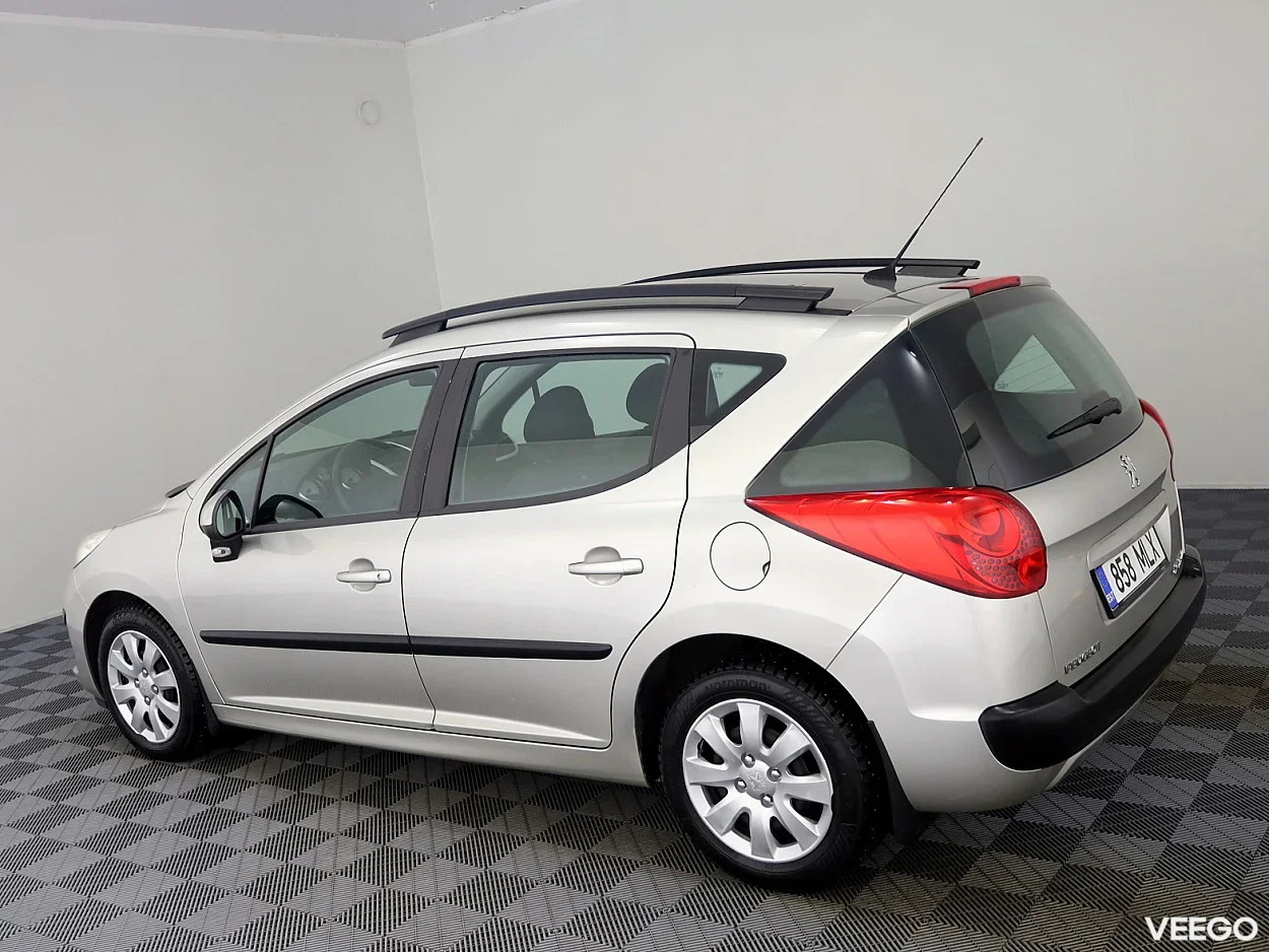 Peugeot 207 1.4 70kW