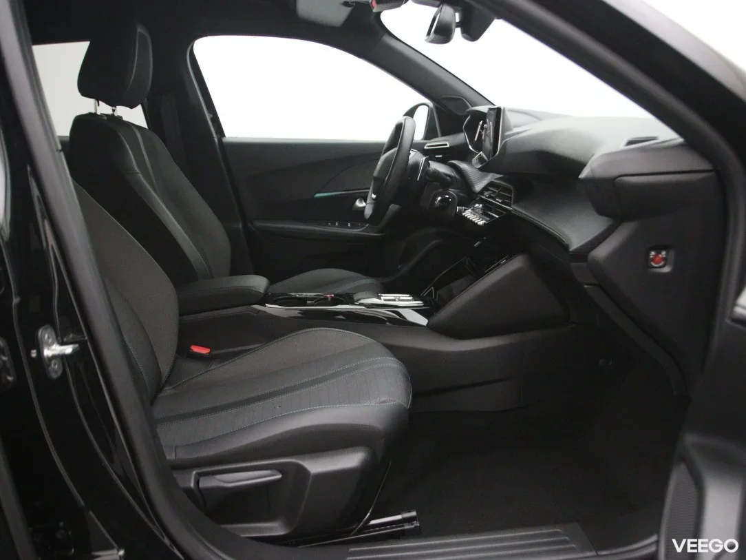 Peugeot 2008 1.2 96kW