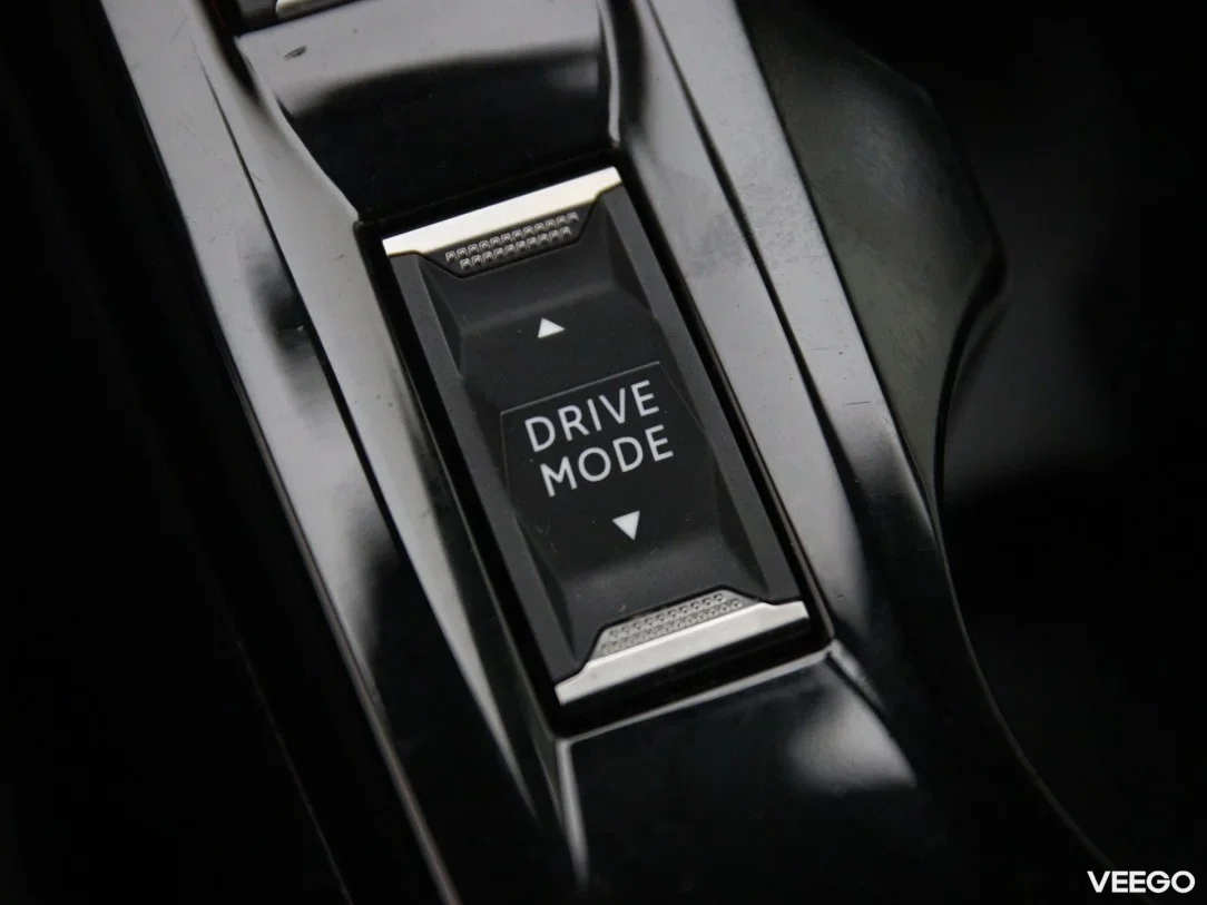 Peugeot 2008 1.2 96kW