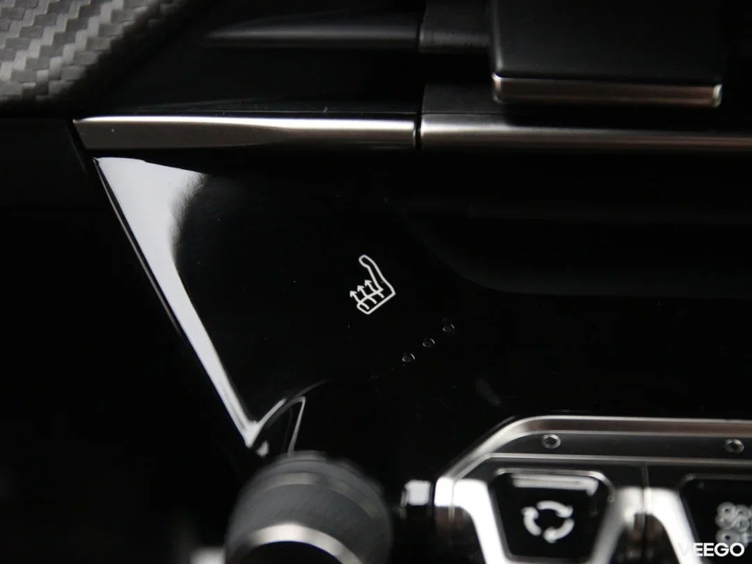 Peugeot 2008 1.2 96kW