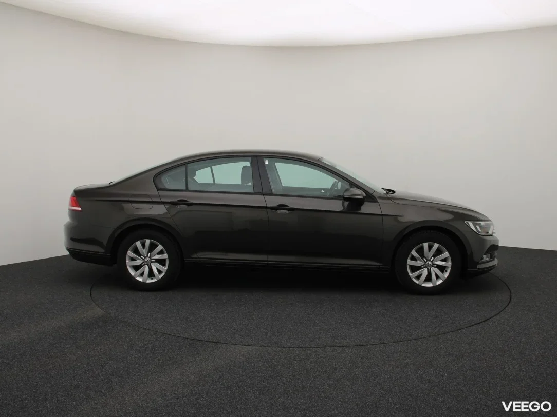 Volkswagen Passat 1.4 92kW