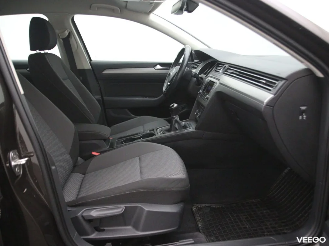 Volkswagen Passat 1.4 92kW