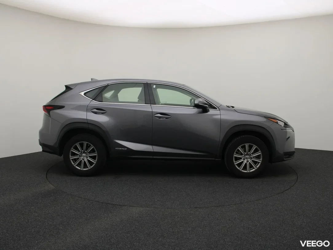 Lexus NX 2.5 145kW