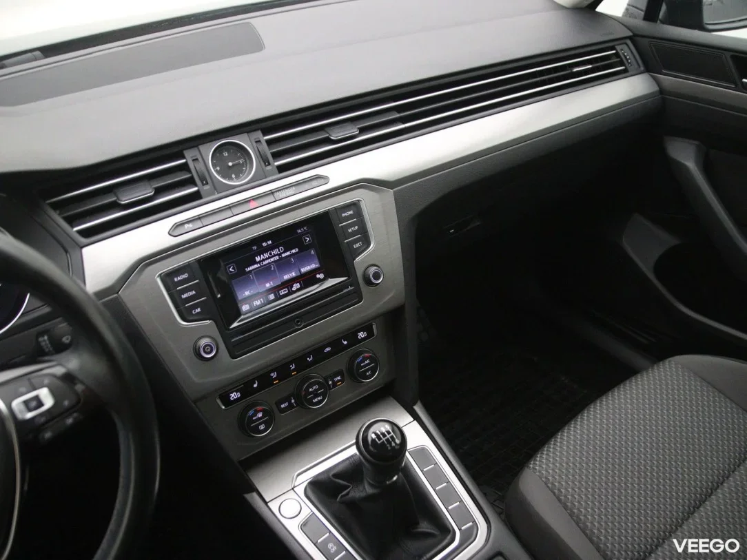 Volkswagen Passat 1.4 92kW