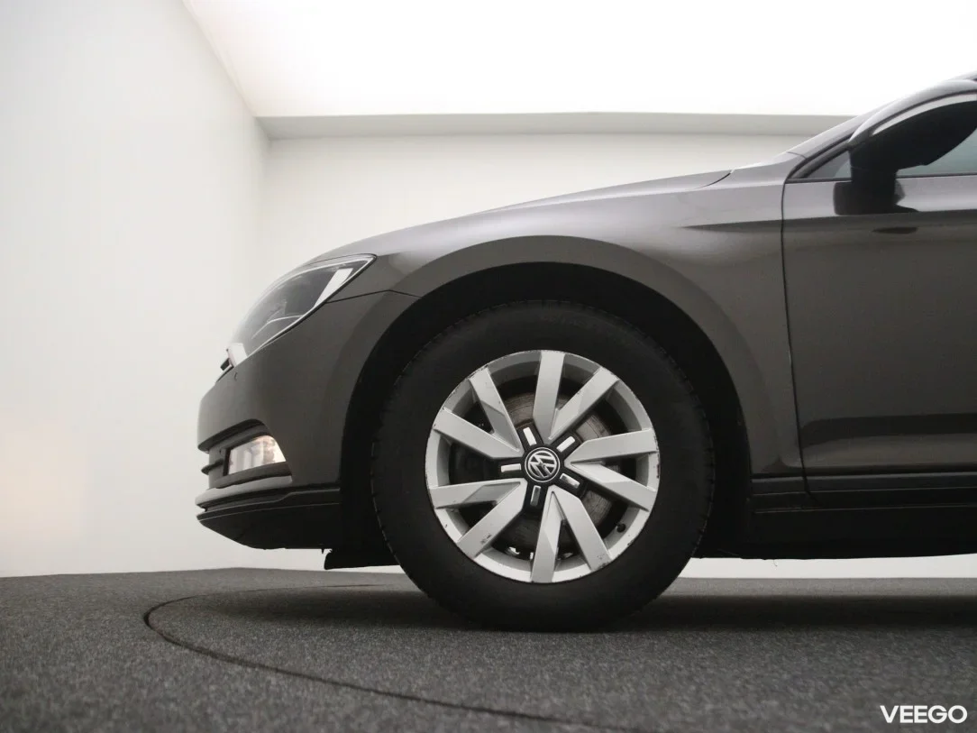 Volkswagen Passat 1.4 92kW