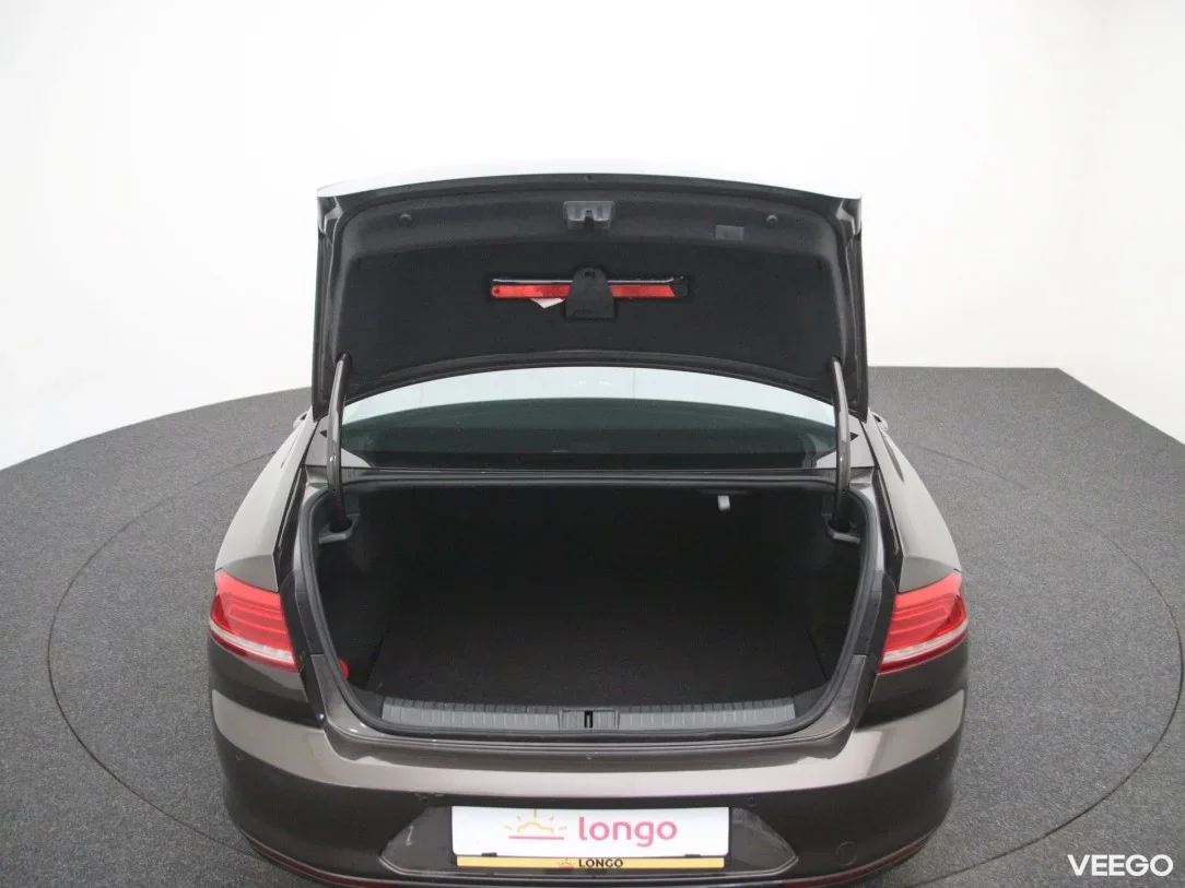 Volkswagen Passat 1.4 92kW