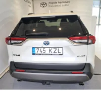 Toyota RAV4 131kW thumbnail