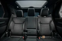 Land Rover Discovery D250 MHEV R-Dynamic 249hk Panorama 360 183kW thumbnail