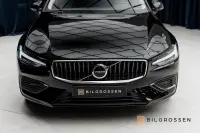 Volvo V60 Recharge T6 AWD 350hk Core Edition P-värmare 257kW thumbnail