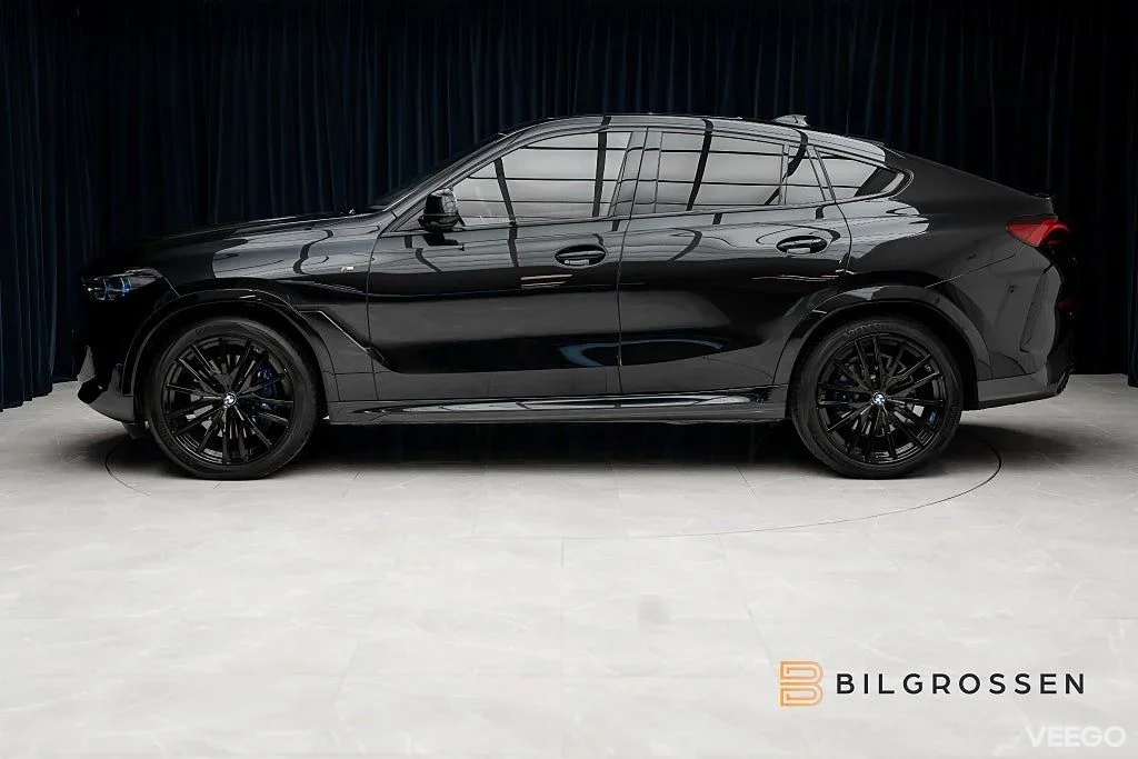 BMW X6 M50i 530hk Ultimate Edt Panorama H/K 360 Hud DAP MOMS 390kW