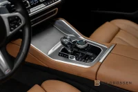 BMW X6 M50i 530hk Ultimate Edt Panorama H/K 360 Hud DAP MOMS 390kW thumbnail